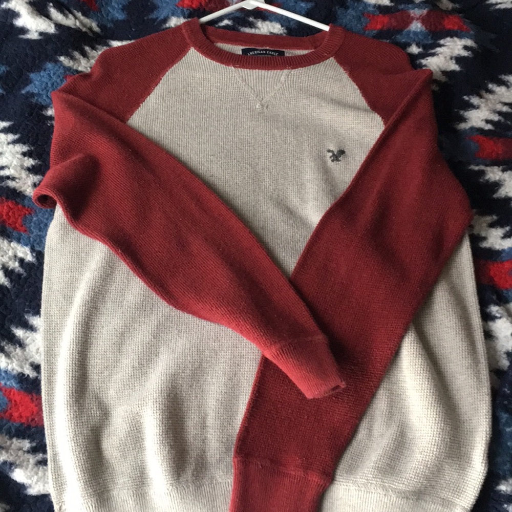 American Eagle Men’s Raglan Thermal Sweater